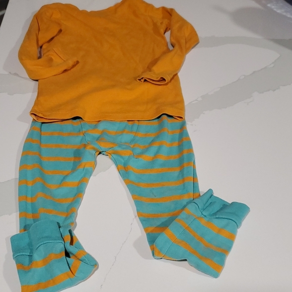 Baby Gap 2 Piece Pajama Set Size 3T - Picture 7 of 7
